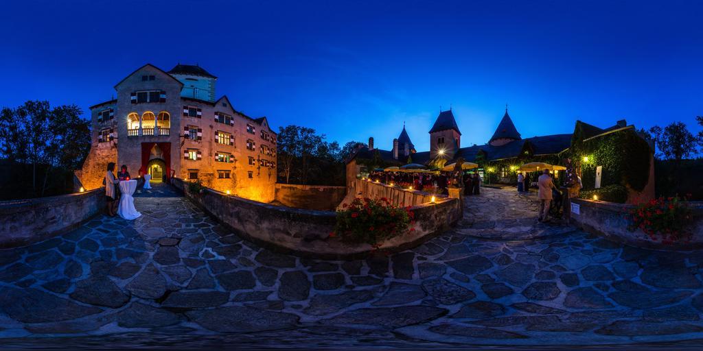 Hotel Ottenstein - Das Wohlfuehlhotel Rastenfeld エクステリア 写真