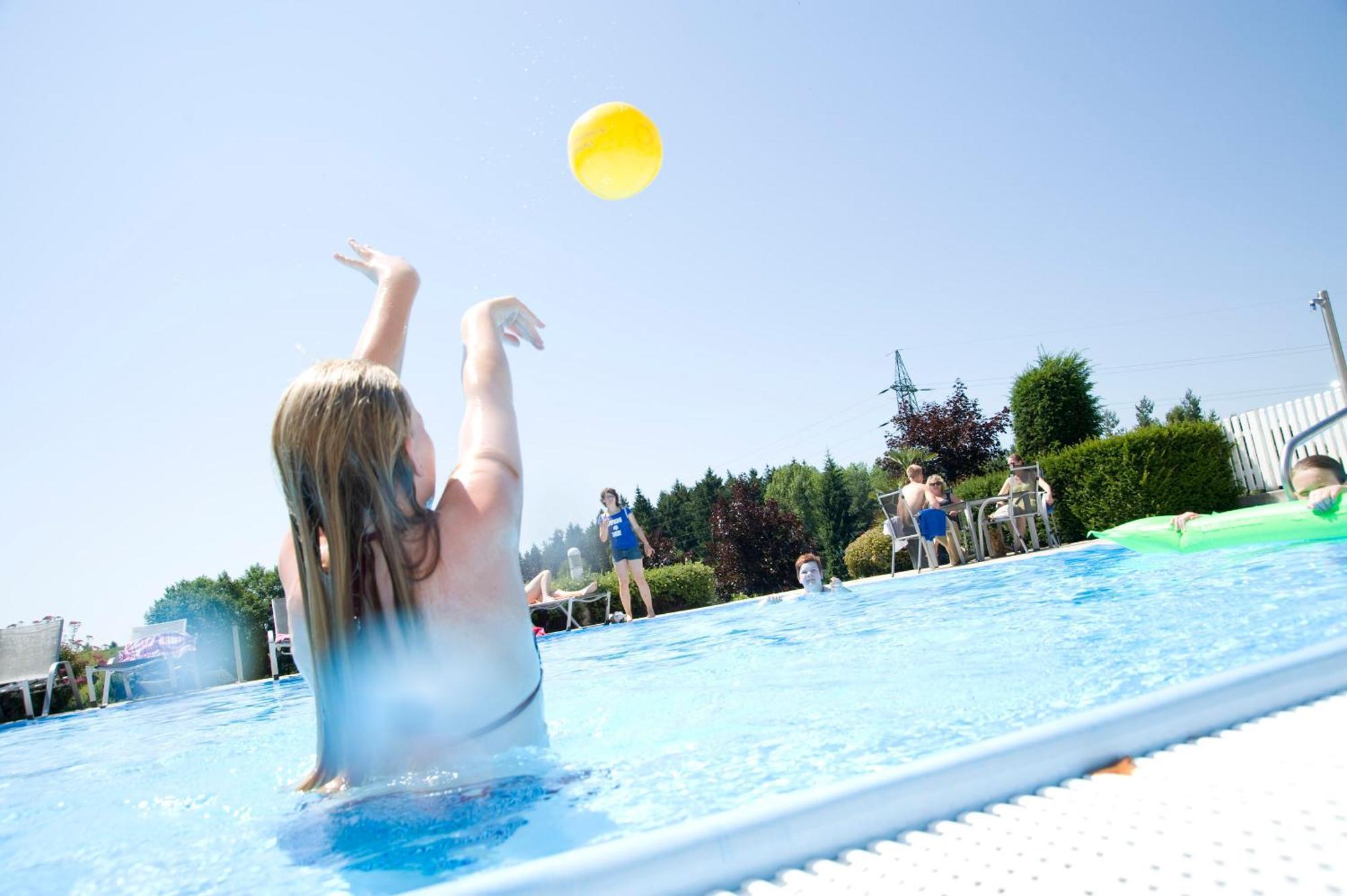 Hotel Ottenstein - Das Wohlfuehlhotel Rastenfeld エクステリア 写真